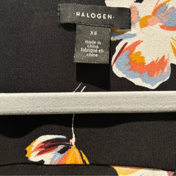 Halogen black and floral top - Picture 2 of 4